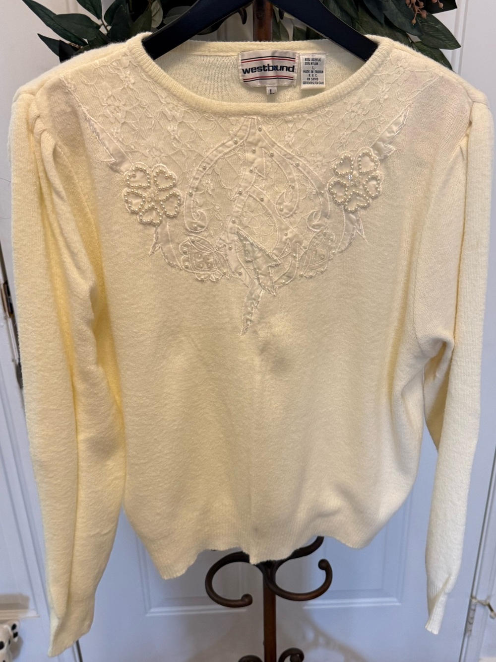 Vintage 80s Beautiful Westbound Lace & Beaded Cream Sweater LS L